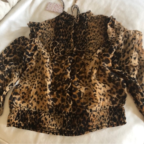 NWOT Free People Roma Blouse with lace tie back closure animal leopard print - Picture 10 of 11